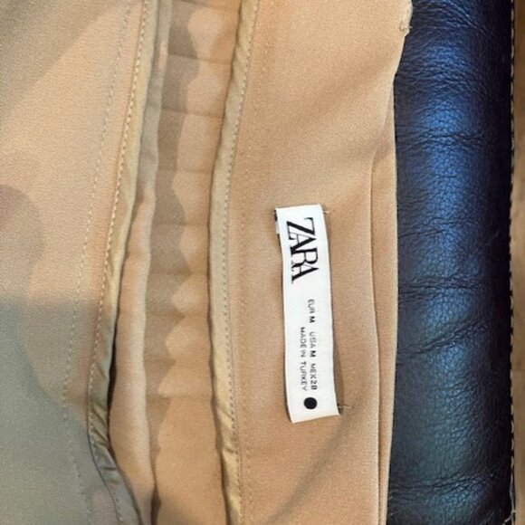 New Zara Tan Pleated Midi Skirt With Belt M 10 6 Rare duchess princess Royal - Picture 4 of 5
